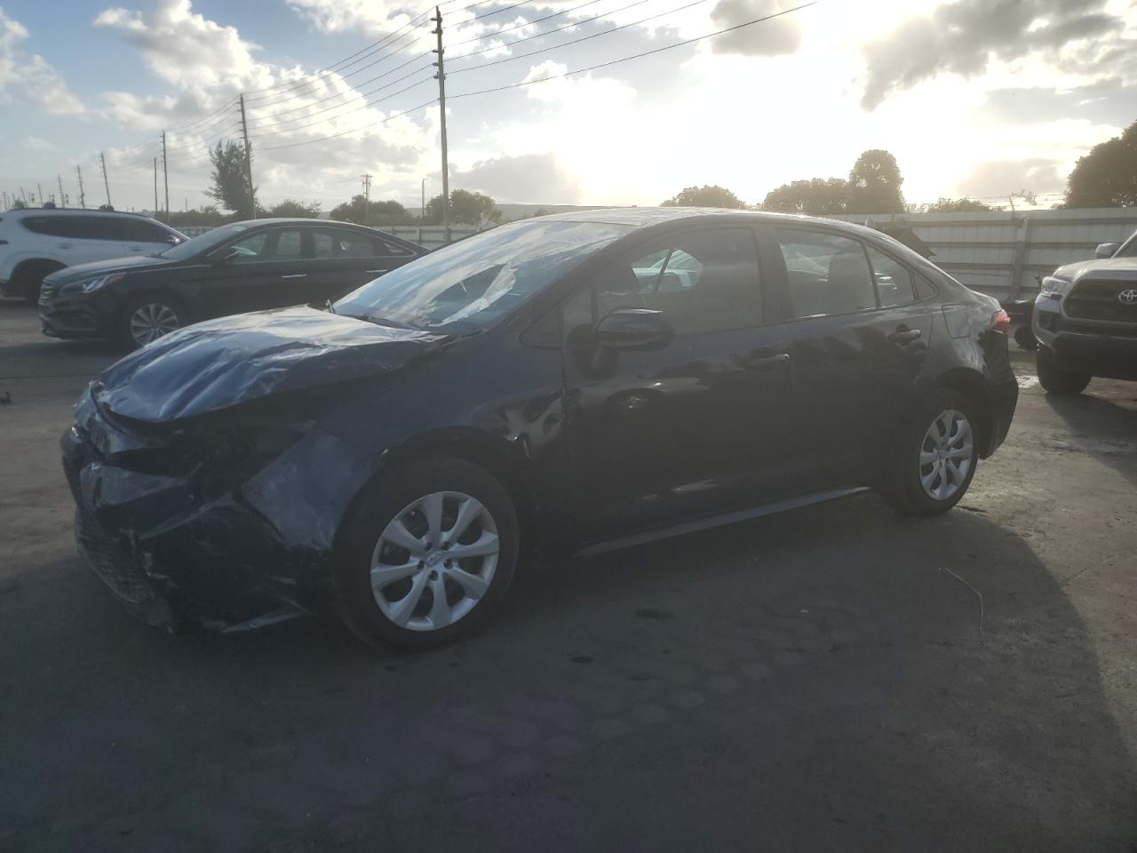 2022 TOYOTA COROLLA LE VIN:5YFEPMAE7NP381247