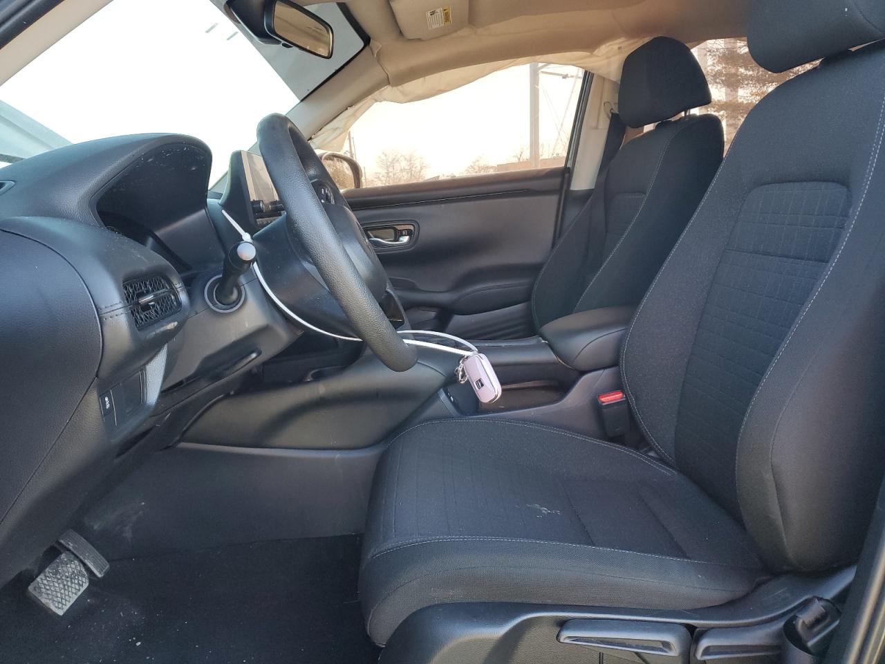 2023 HONDA HR-V LX VIN:3CZRZ2H32PM729206