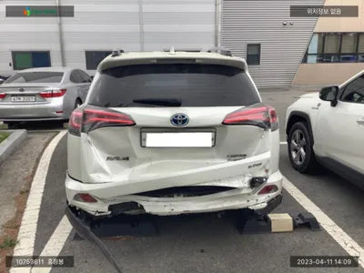 2018 Toyota RAV4 JTMDJREV9JD233733 VIN:JTMDJREV9JD233733