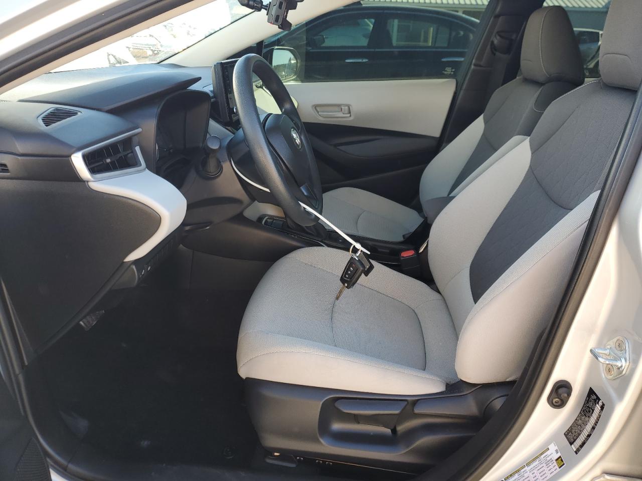 2022 TOYOTA COROLLA LE VIN:5YFEPMAE1NP383981