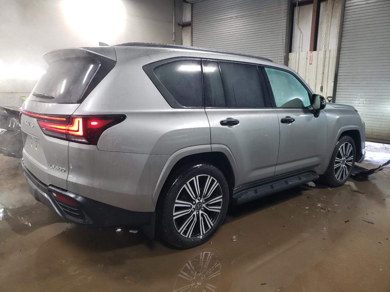 2024 LEXUS LX 600 BASE VIN:JTJGB7CX1R4064240