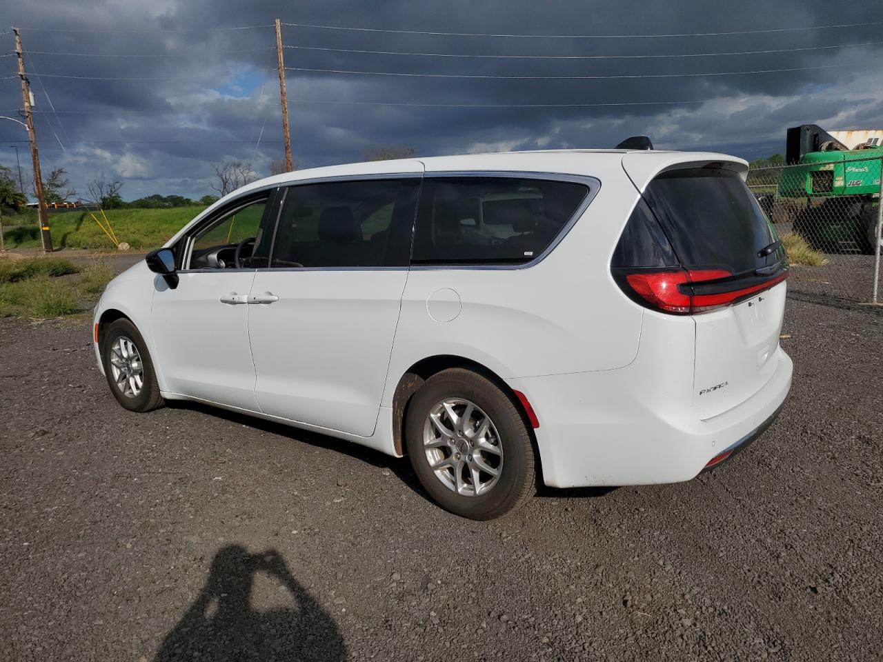 2024 CHRYSLER PACIFICA TOURING L VIN:2C4RC1BG2RR176484