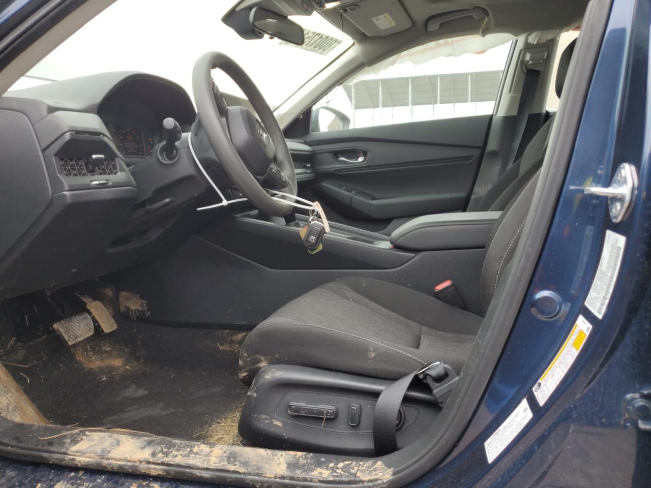 2024 HONDA ACCORD EX VIN:1HGCY1F33RA002492