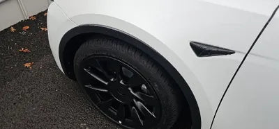 2023 Tesla Model Y VIN: