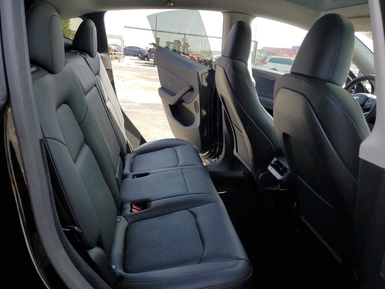 2023 TESLA MODEL Y  VIN:7SAYGDEE6PF923897