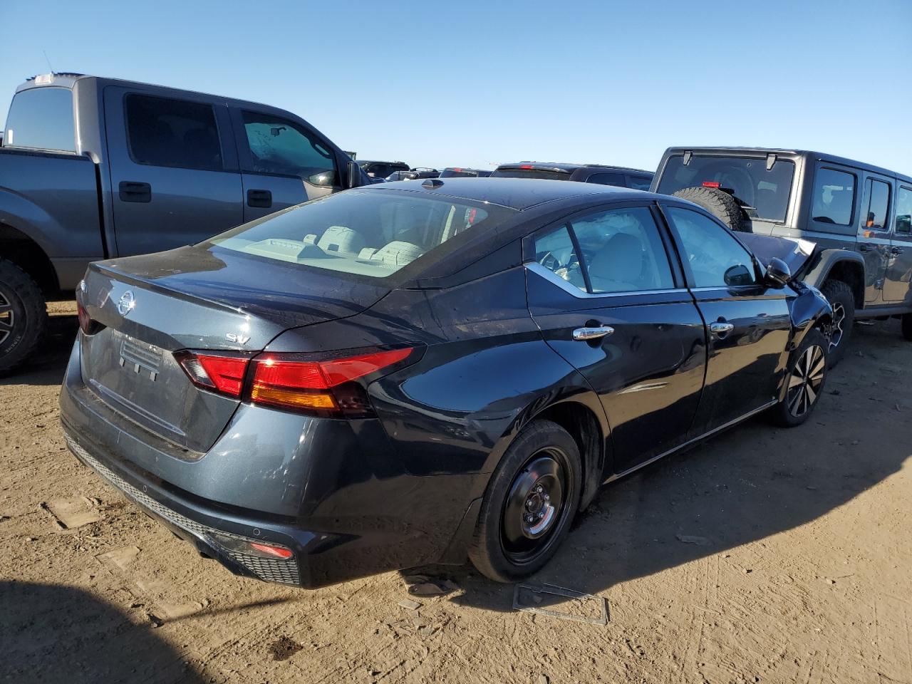 2022 NISSAN ALTIMA SV VIN:1N4BL4DV4NN357923