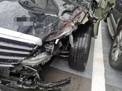 2019 Mercedes-Benz E 300 WDDZF4KB3KA606052 VIN:WDDZF4KB3KA606052