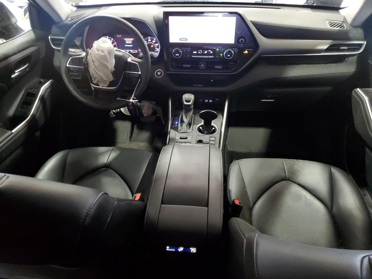 2024 TOYOTA HIGHLANDER LE VIN:5TDKDRBH2RS568071