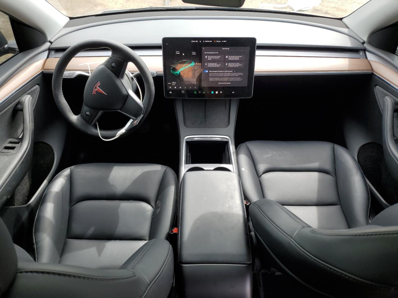 2024 TESLA MODEL Y  VIN:7SAYGDEE8RF060376