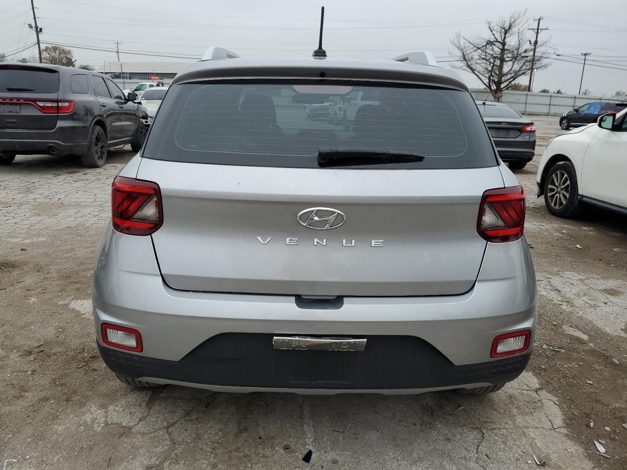 2024 HYUNDAI VENUE SEL VIN:KMHRC8A33RU289169