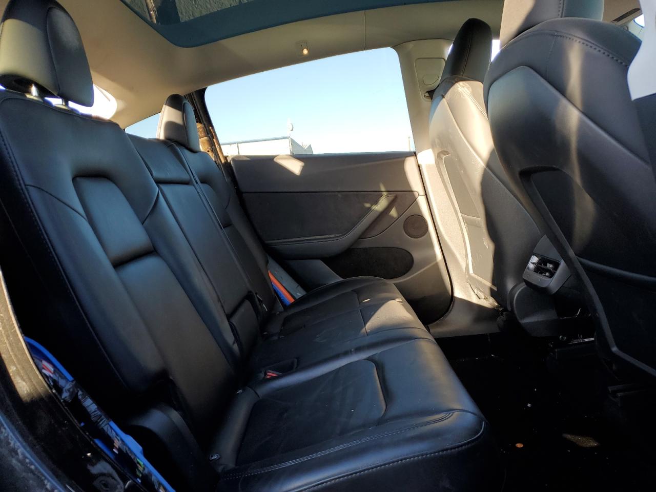 2023 TESLA MODEL Y  VIN:7SAYGDEE7PF835022
