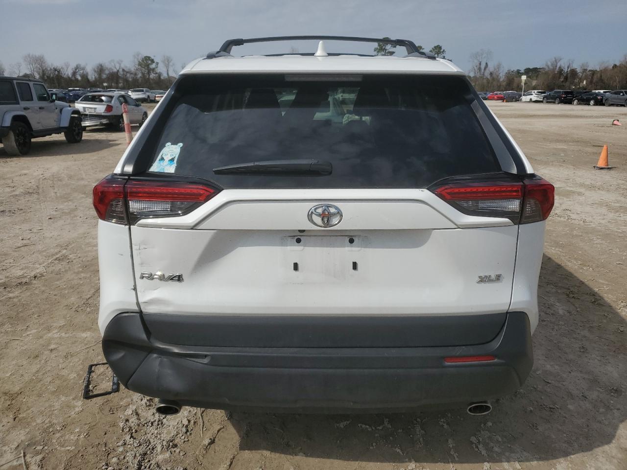 2023 TOYOTA RAV4 XLE VIN:2T3W1RFV6PW284237