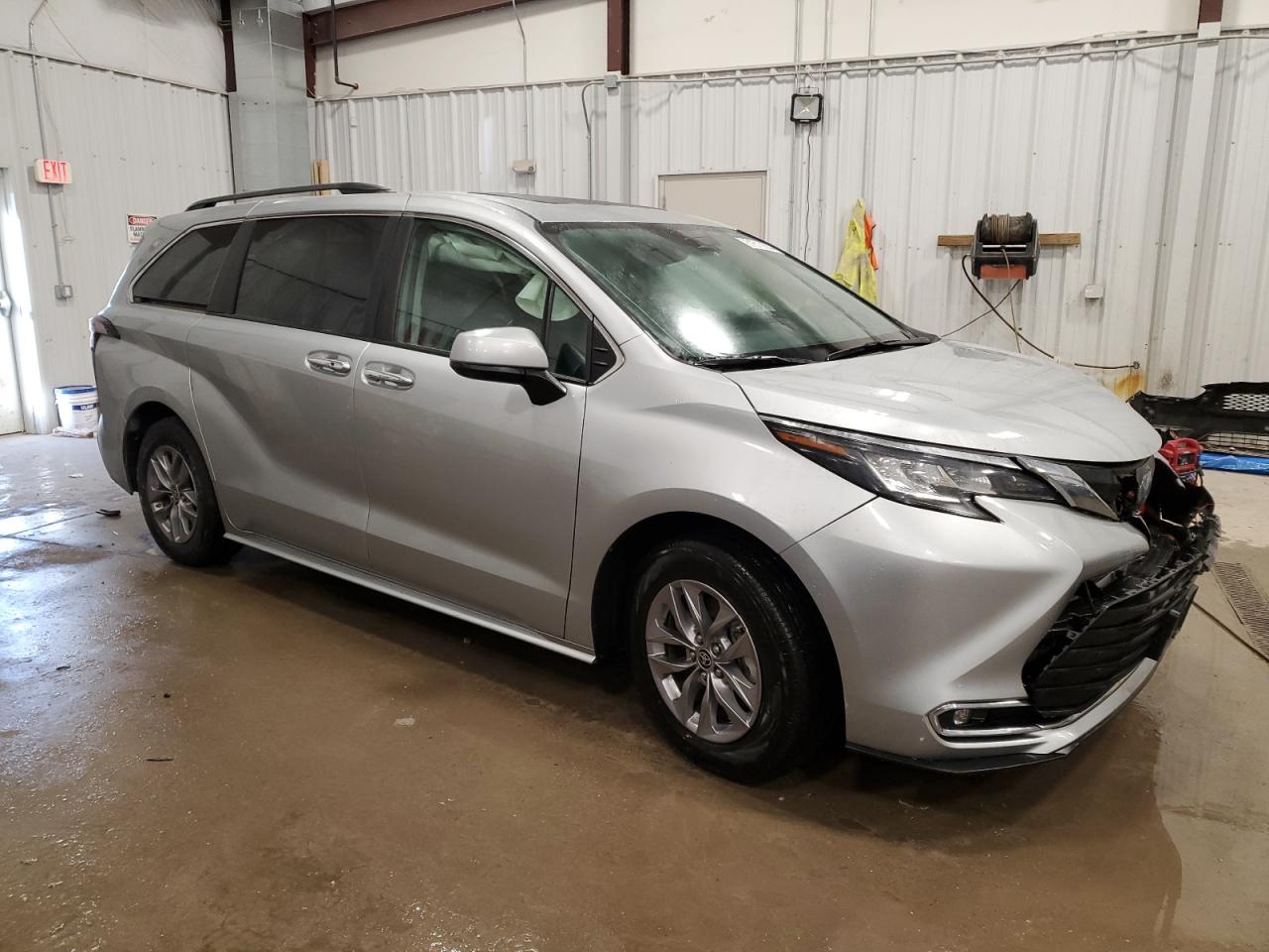 2023 TOYOTA SIENNA XLE VIN:5TDJSKFC3PS093292