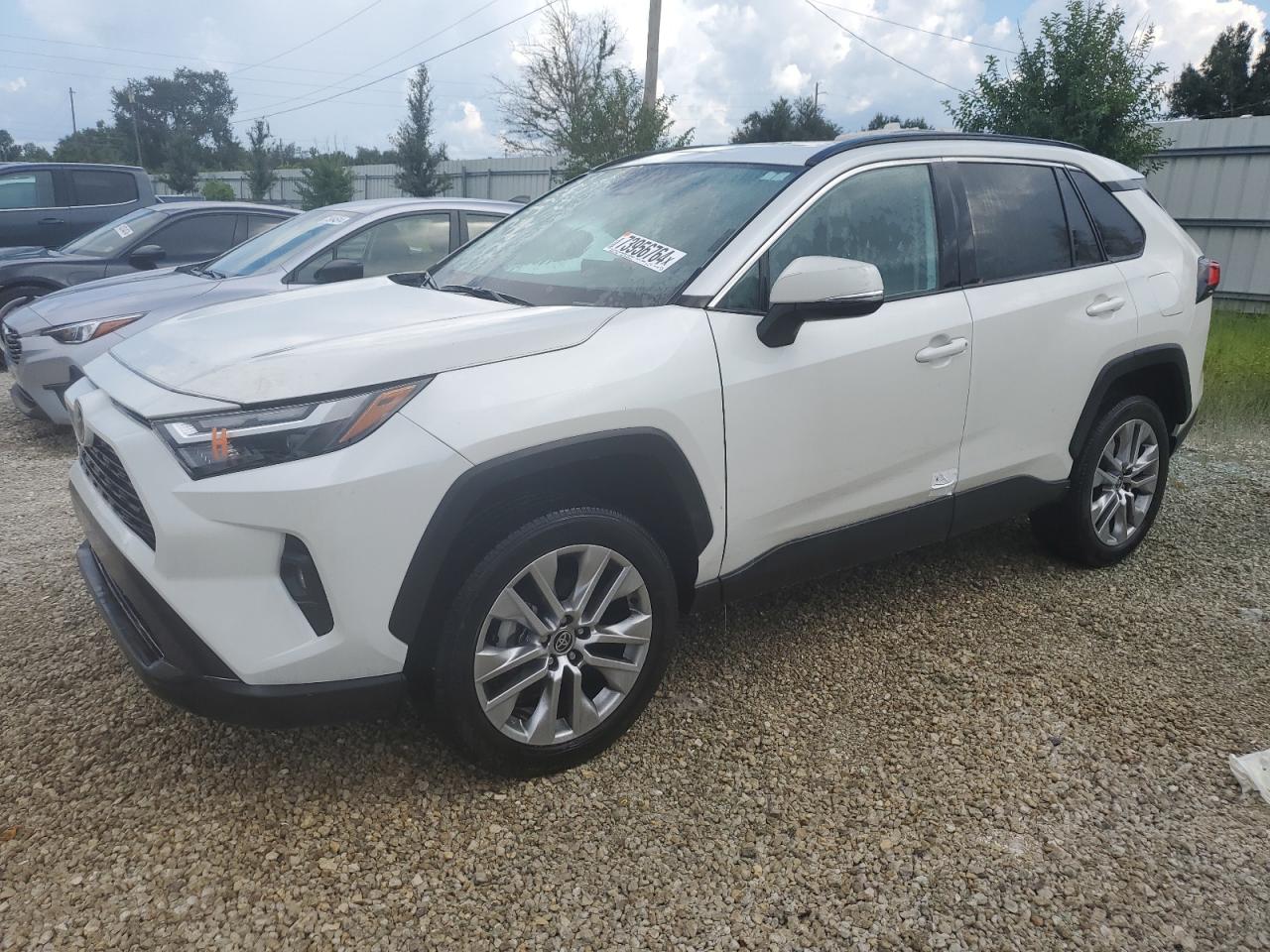 2022 TOYOTA RAV4 XLE PREMIUM VIN:2T3C1RFV5NW190057