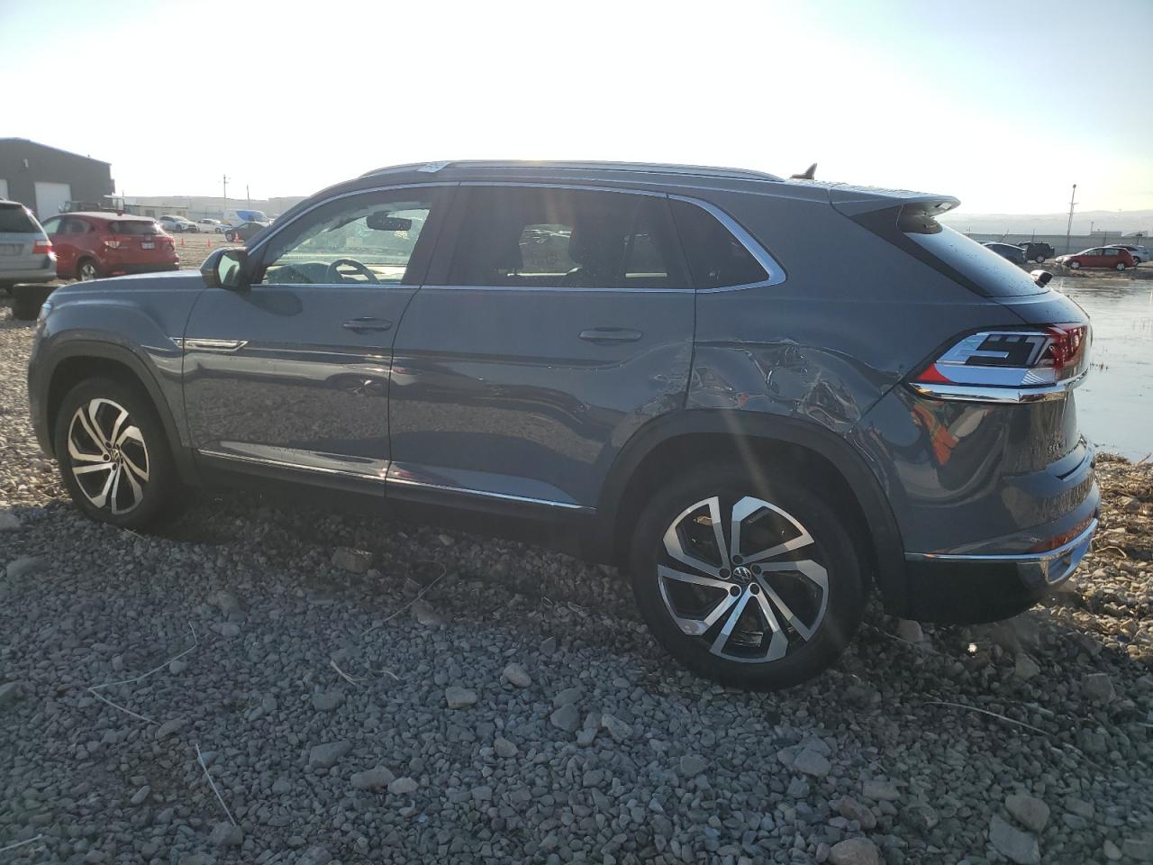 2022 VOLKSWAGEN ATLAS CROSS SPORT SEL VIN:1V2BE2CA9NC208960