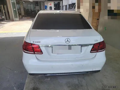 2014 Mercedes-Benz E 220 VIN:
