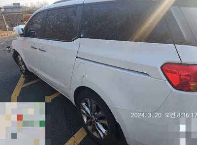 2016 Kia Carnival VIN: