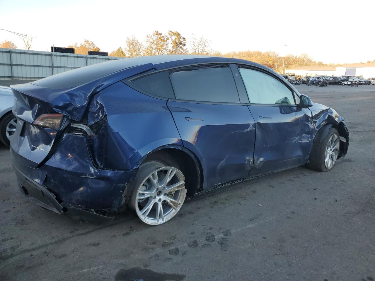 2023 TESLA MODEL Y  VIN:7SAYGDEE2PA193399