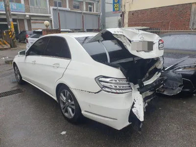 2014 Mercedes-Benz E 220 VIN: