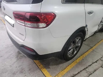 2016 Kia Sorento KNAPS81ABGA152011 VIN:KNAPS81ABGA152011