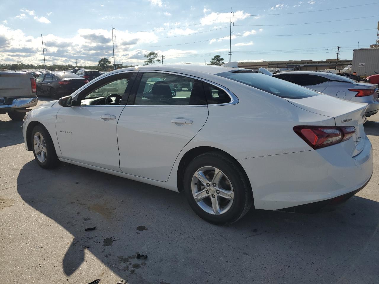 2022 CHEVROLET MALIBU LT VIN:1G1ZD5ST5NF151137