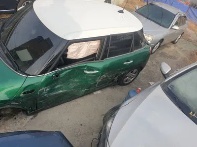 2020 MINI Cooper VIN: