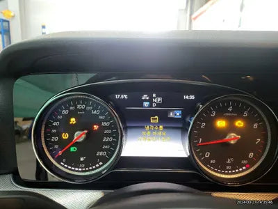 2018 Mercedes-Benz E 200 WDDZF4CB8JA441791 VIN:WDDZF4CB8JA441791