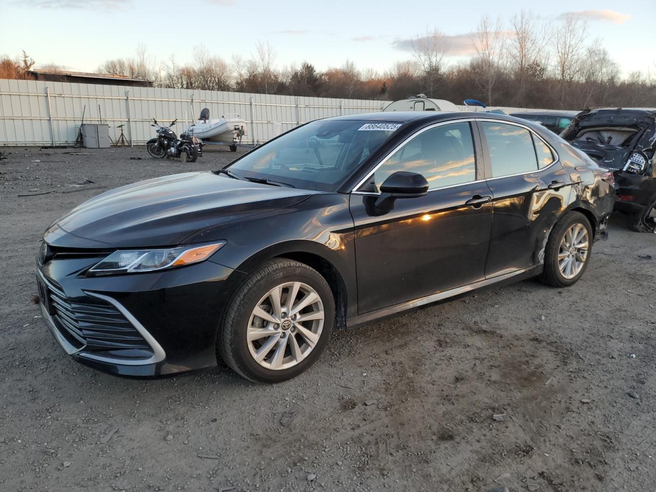 2022 TOYOTA CAMRY LE VIN:4T1C11AK8NU699521