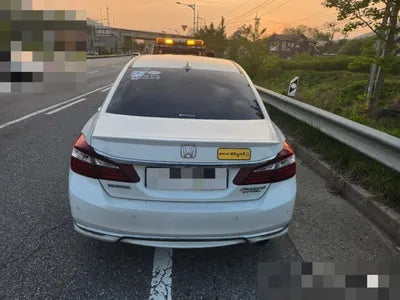 2017 Honda Accord VIN: