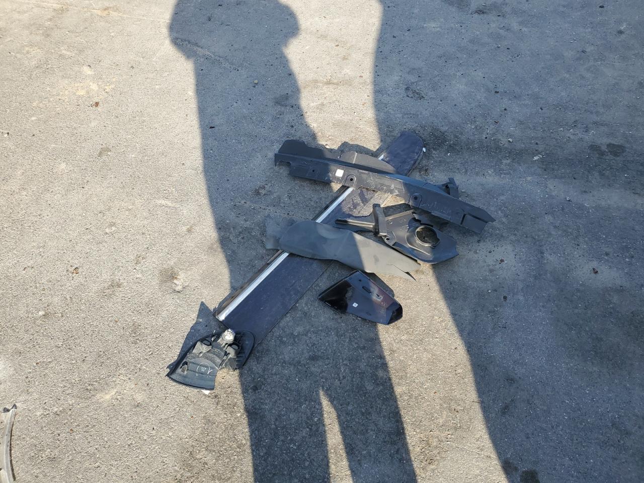 2023 CHEVROLET TRAVERSE PREMIER VIN:1GNEVKKW8PJ295879