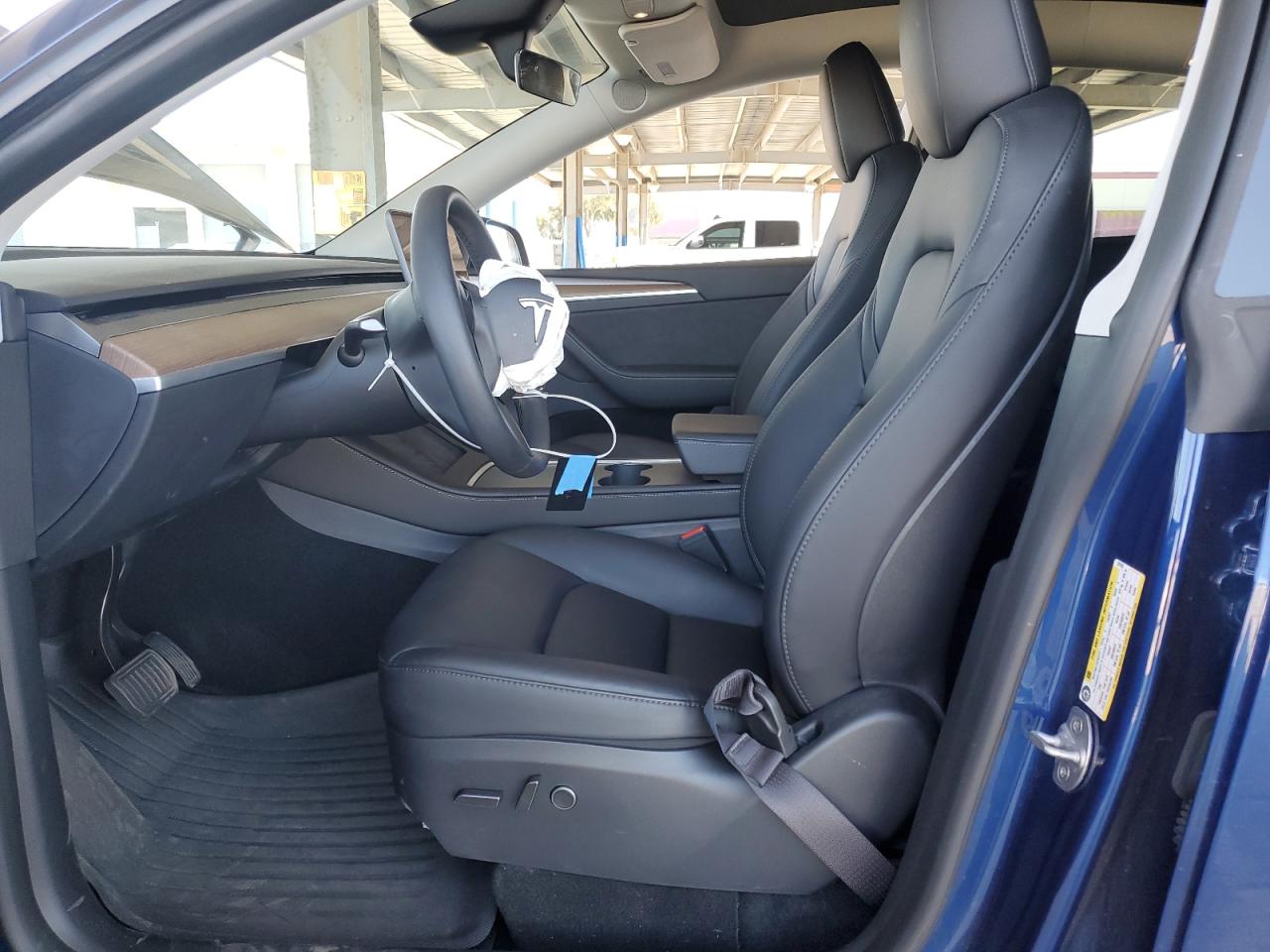 2023 TESLA MODEL Y  VIN:7SAYGDEDXPF979185