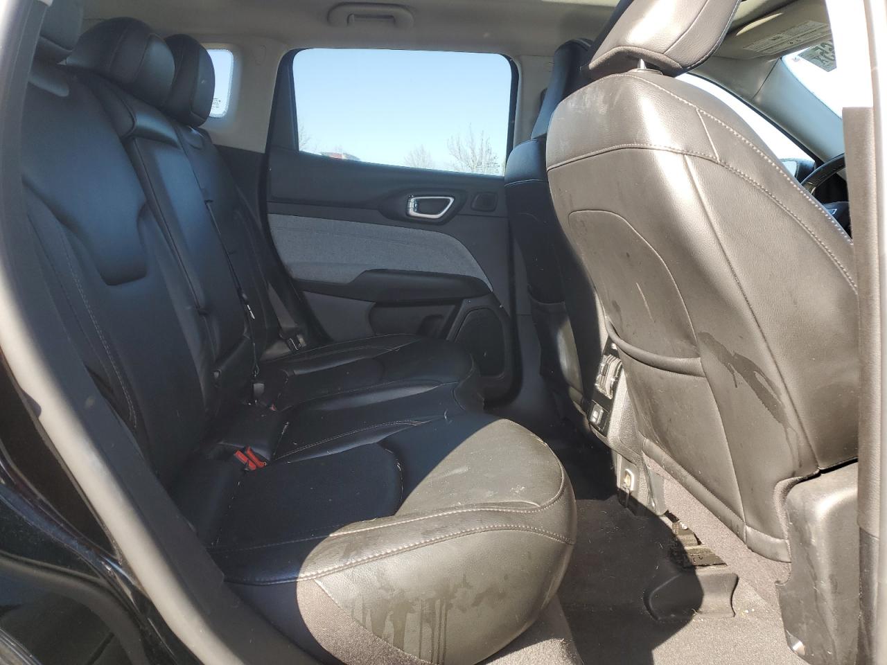 2022 JEEP COMPASS LATITUDE LUX VIN:3C4NJDFB8NT165002