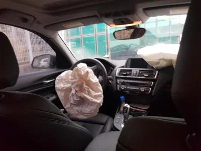 2015 BMW 118 WBA1S5100G5A75692 VIN:WBA1S5100G5A75692