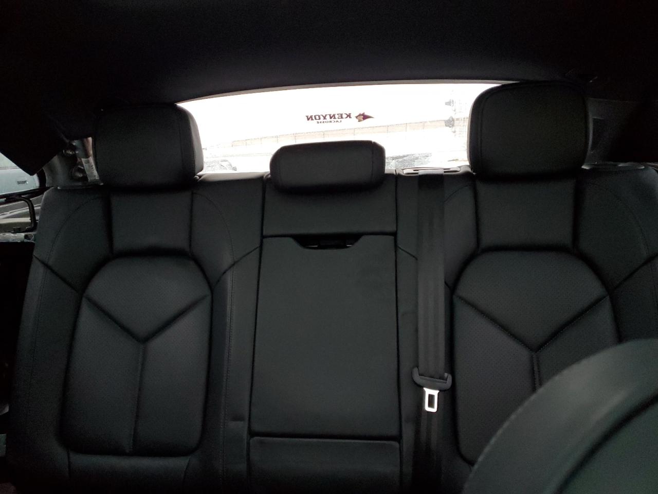 2024 PORSCHE MACAN BASE VIN:WP1AA2A50RLB08474