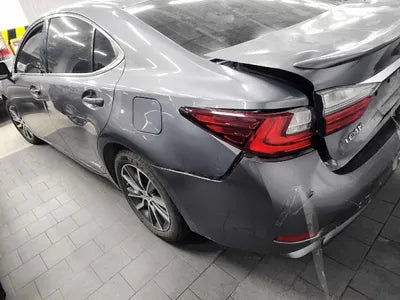 2017 Lexus ES 300 VIN: