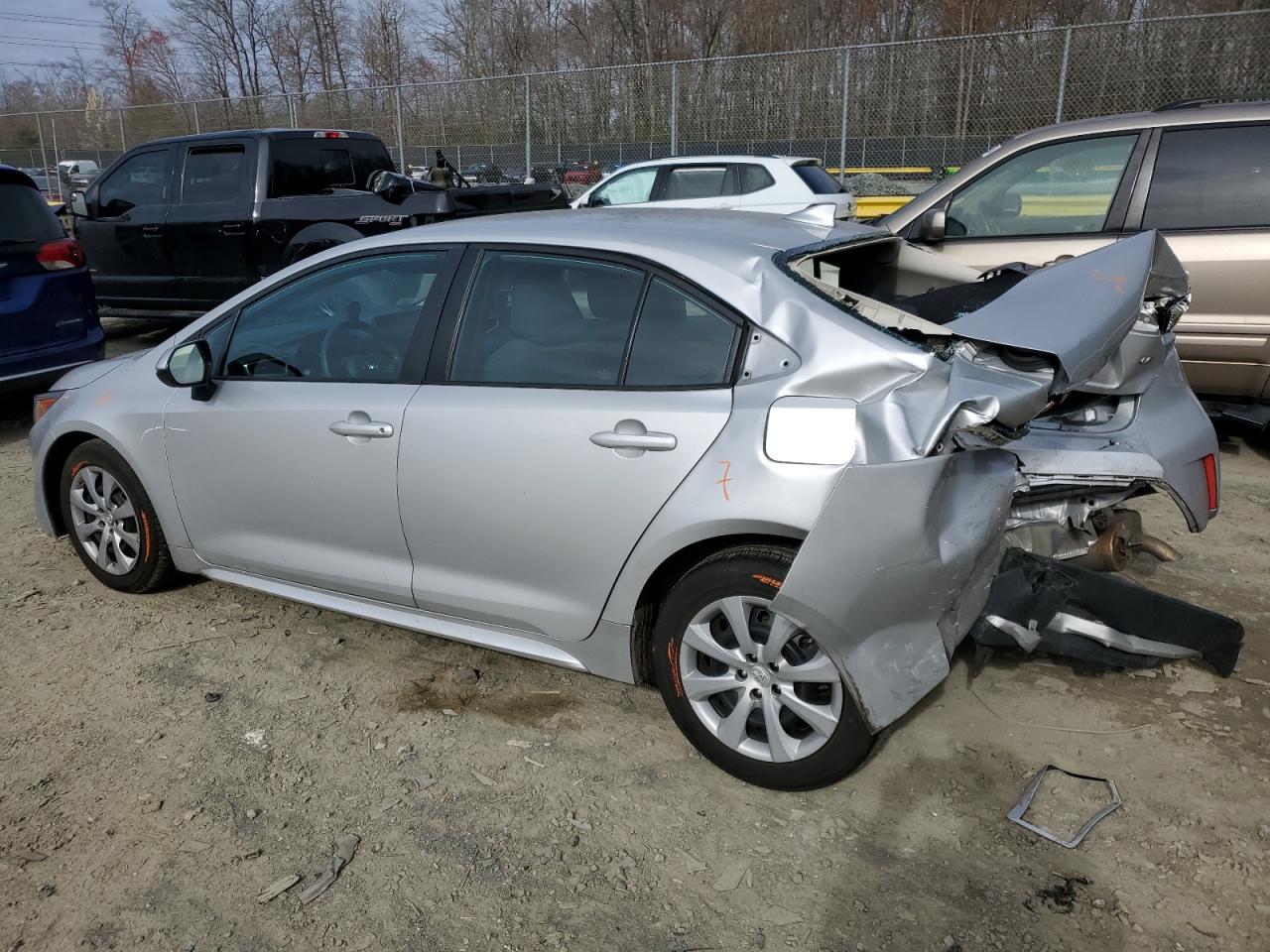 2022 TOYOTA COROLLA LE VIN:5YFEPMAE1NP311050