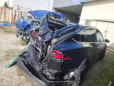2023 Tesla Model X VIN: