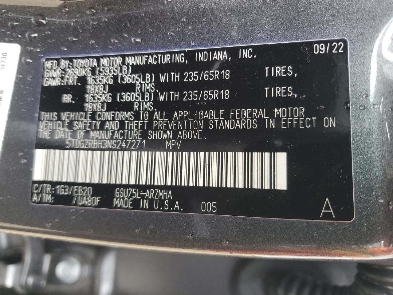 2022 TOYOTA HIGHLANDER XLE VIN:5TDGZRBH3NS247271