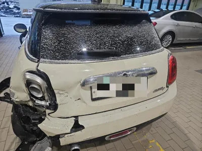 2016 MINI Cooper VIN: