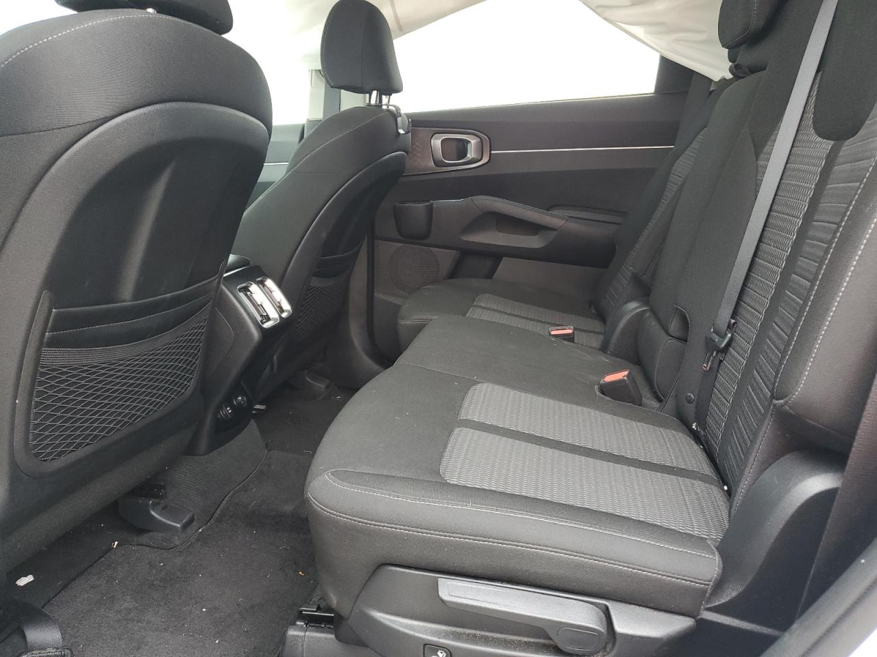 2022 KIA SORENTO LX VIN:5XYRG4LC5NG110141