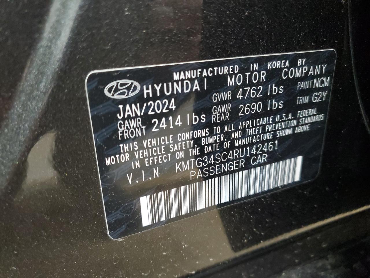 2024 GENESIS G70 BASE VIN:KMTG34SC4RU142461