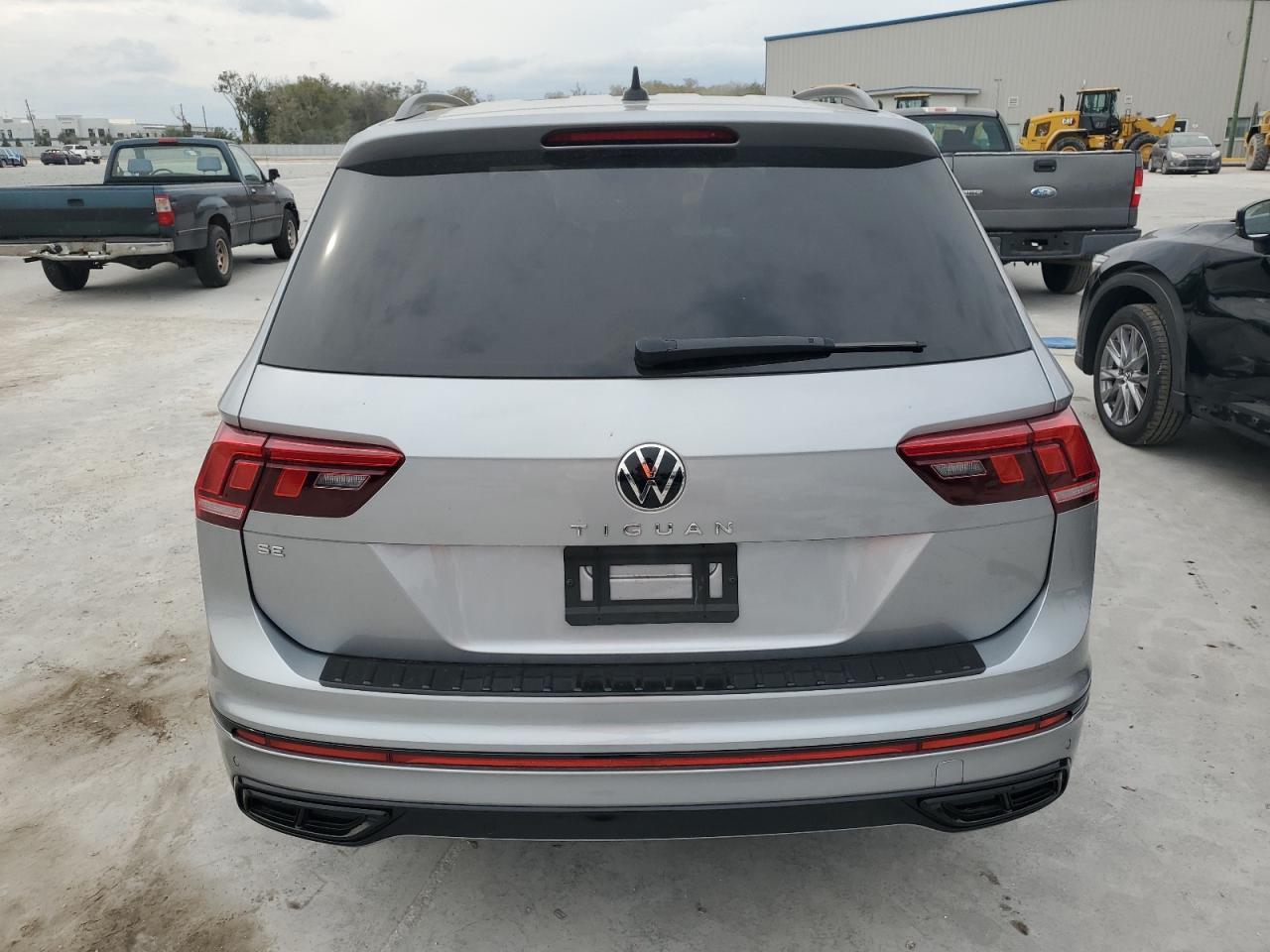 2022 VOLKSWAGEN TIGUAN SE R-LINE BLACK VIN:3VVCB7AX5NM148078