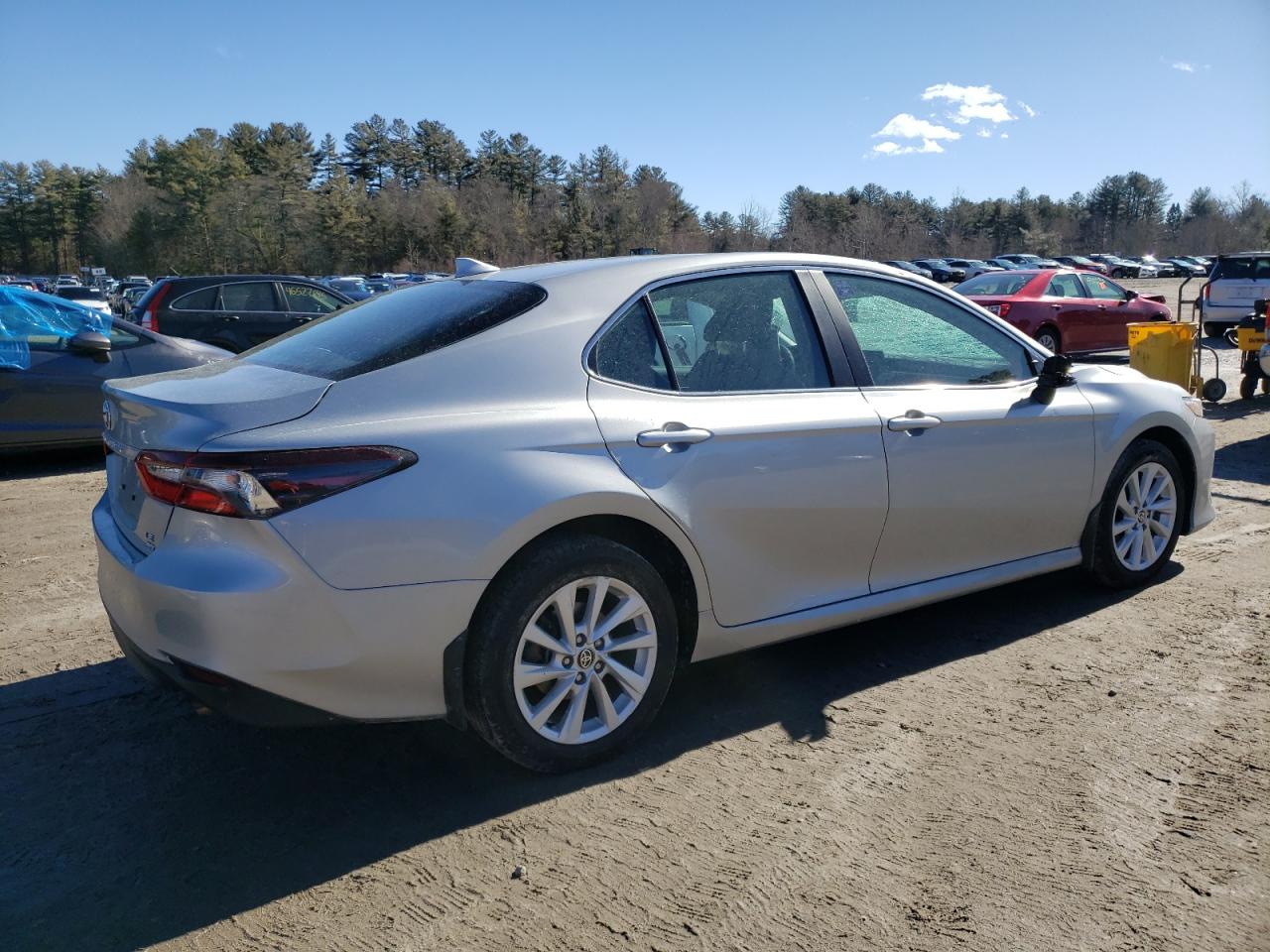 2024 TOYOTA CAMRY LE VIN:4T1C11BK5RU120652