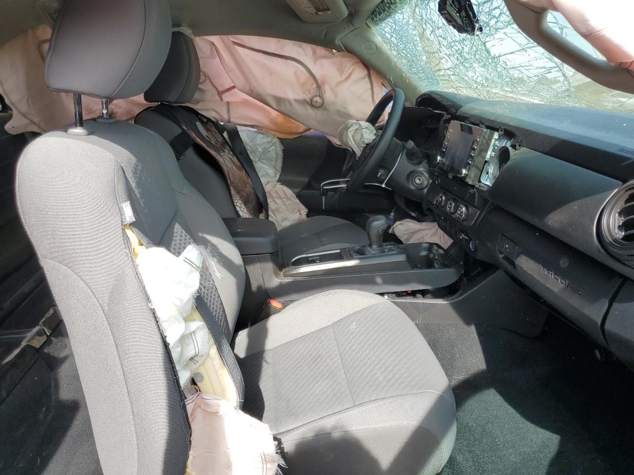 2022 TOYOTA TACOMA ACCESS CAB VIN:3TYRX5GN6NT055823