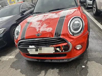2018 MINI Cooper VIN:
