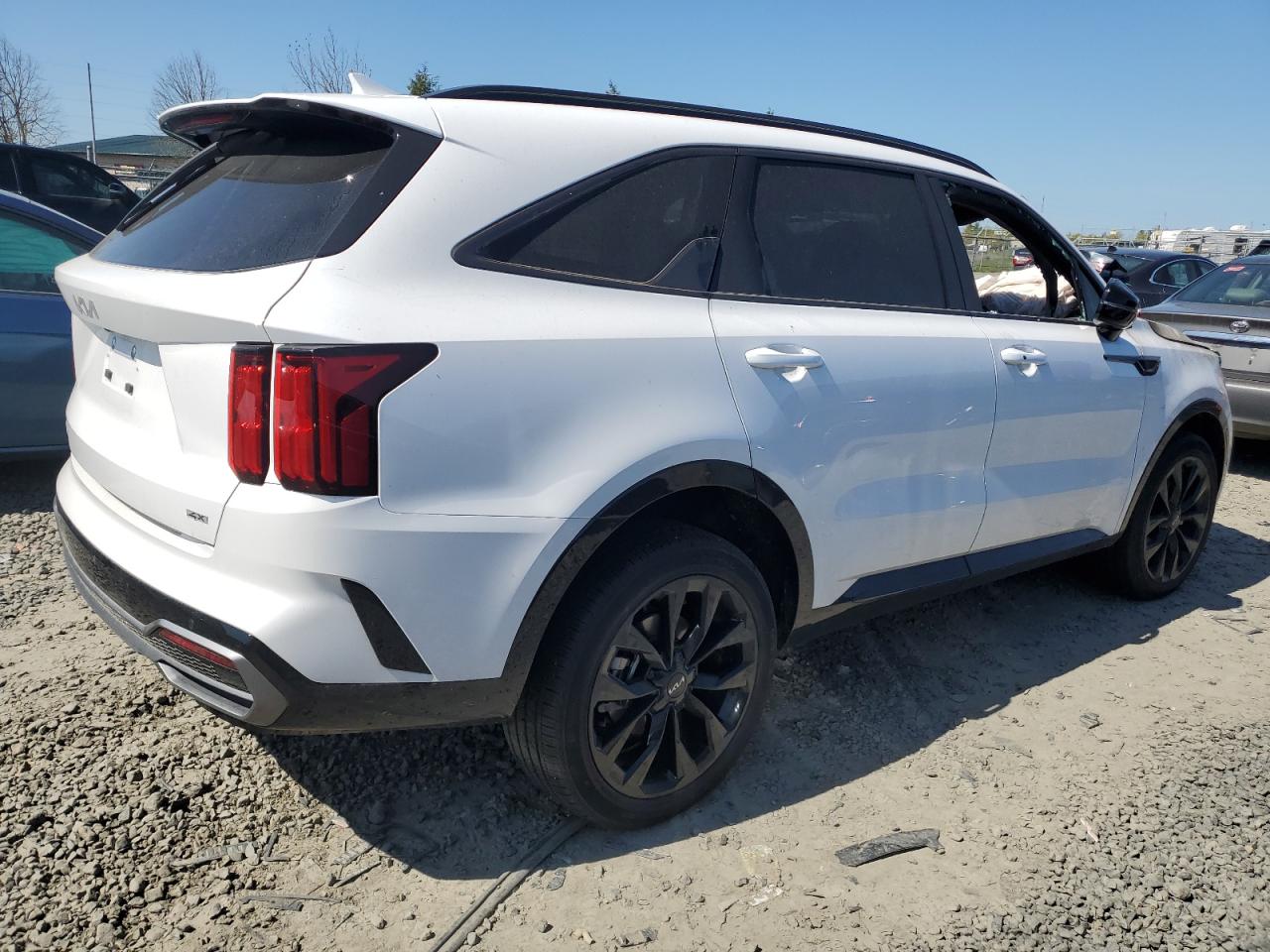 2023 KIA SORENTO SX VIN:5XYRKDLF6PG221079