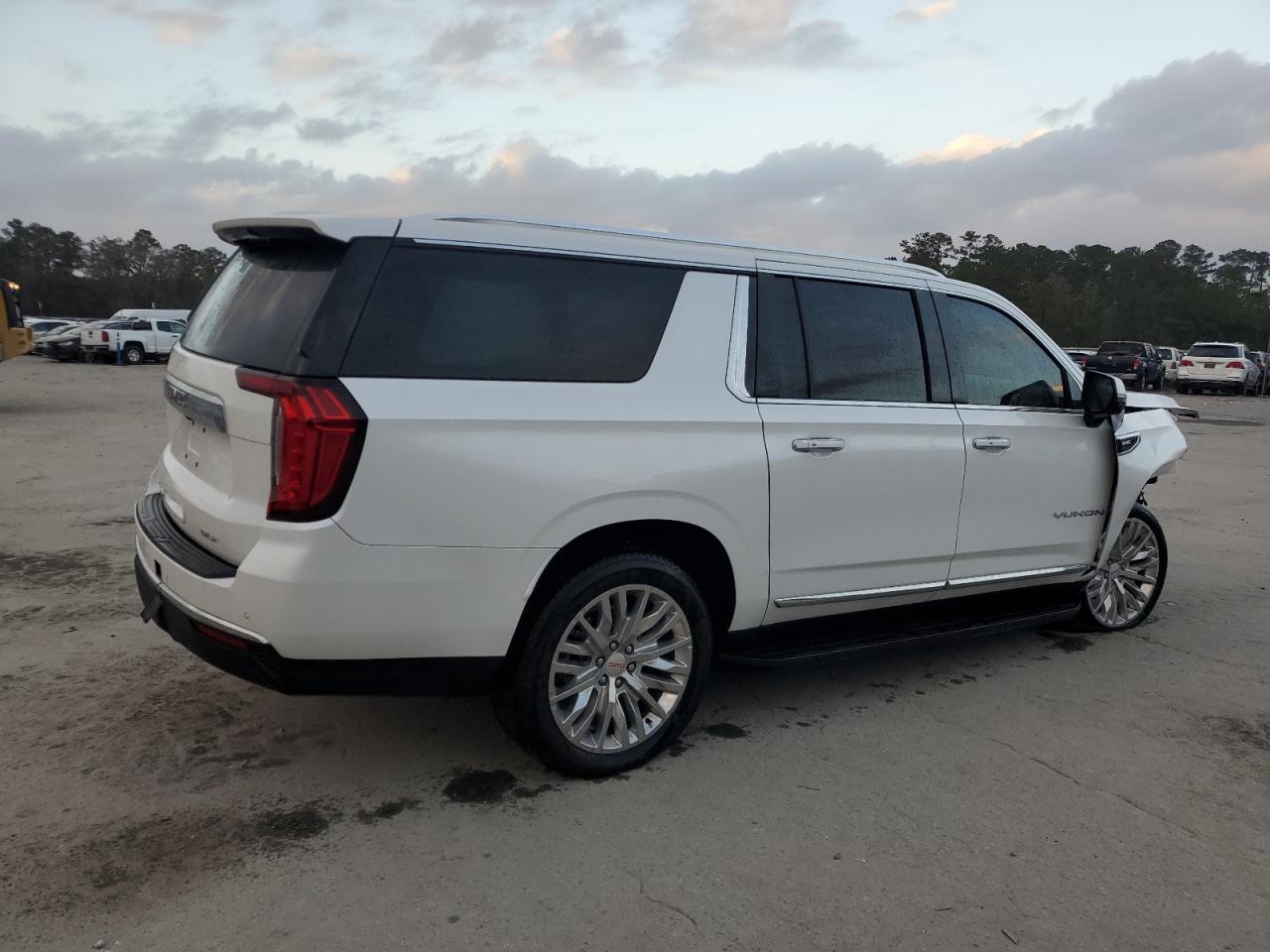 2024 GMC YUKON XL K1500 SLT VIN:1GKS2GKD2RR218983