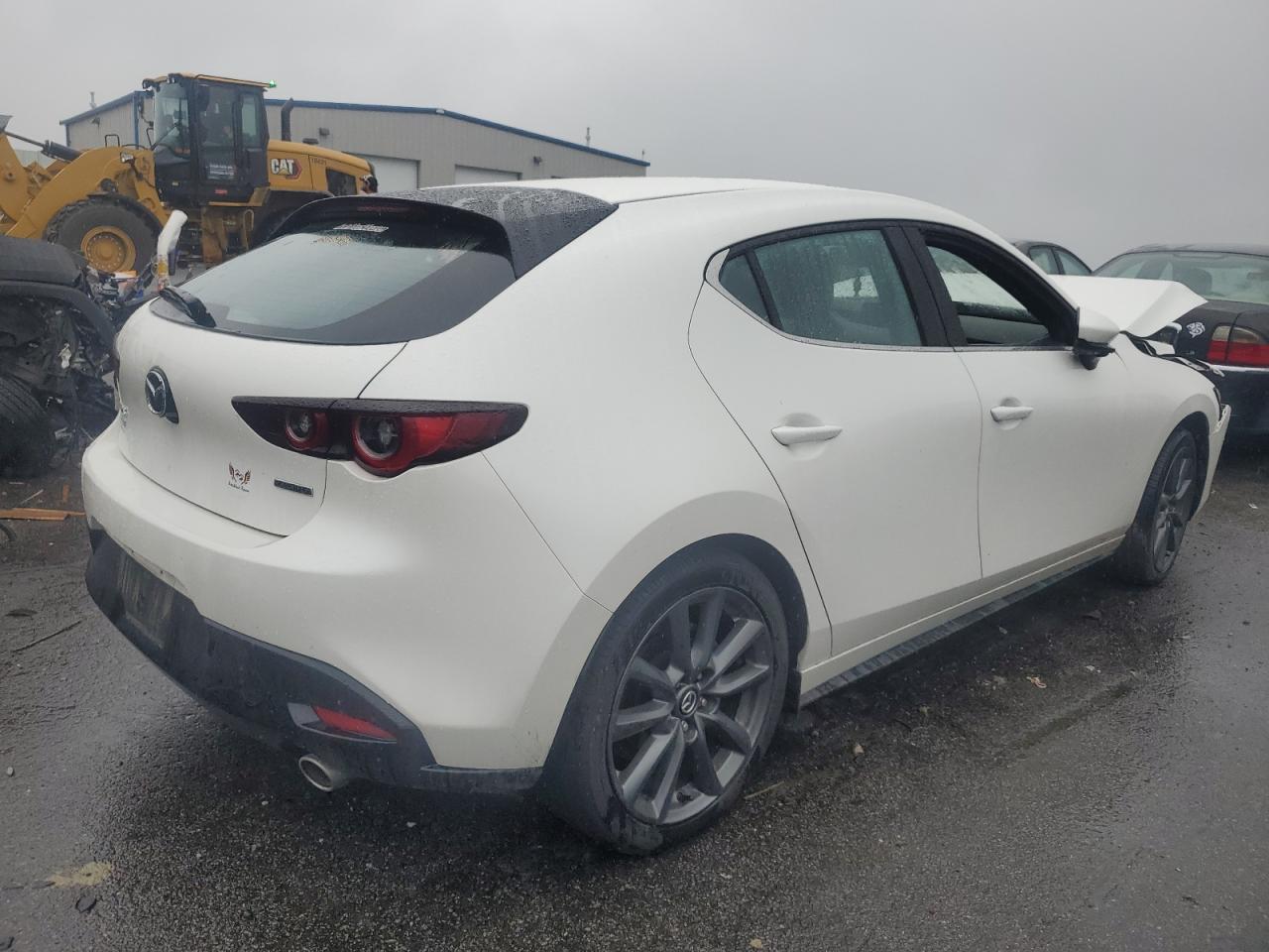 2023 MAZDA 3 PREFERRED VIN:JM1BPALM5P1615012