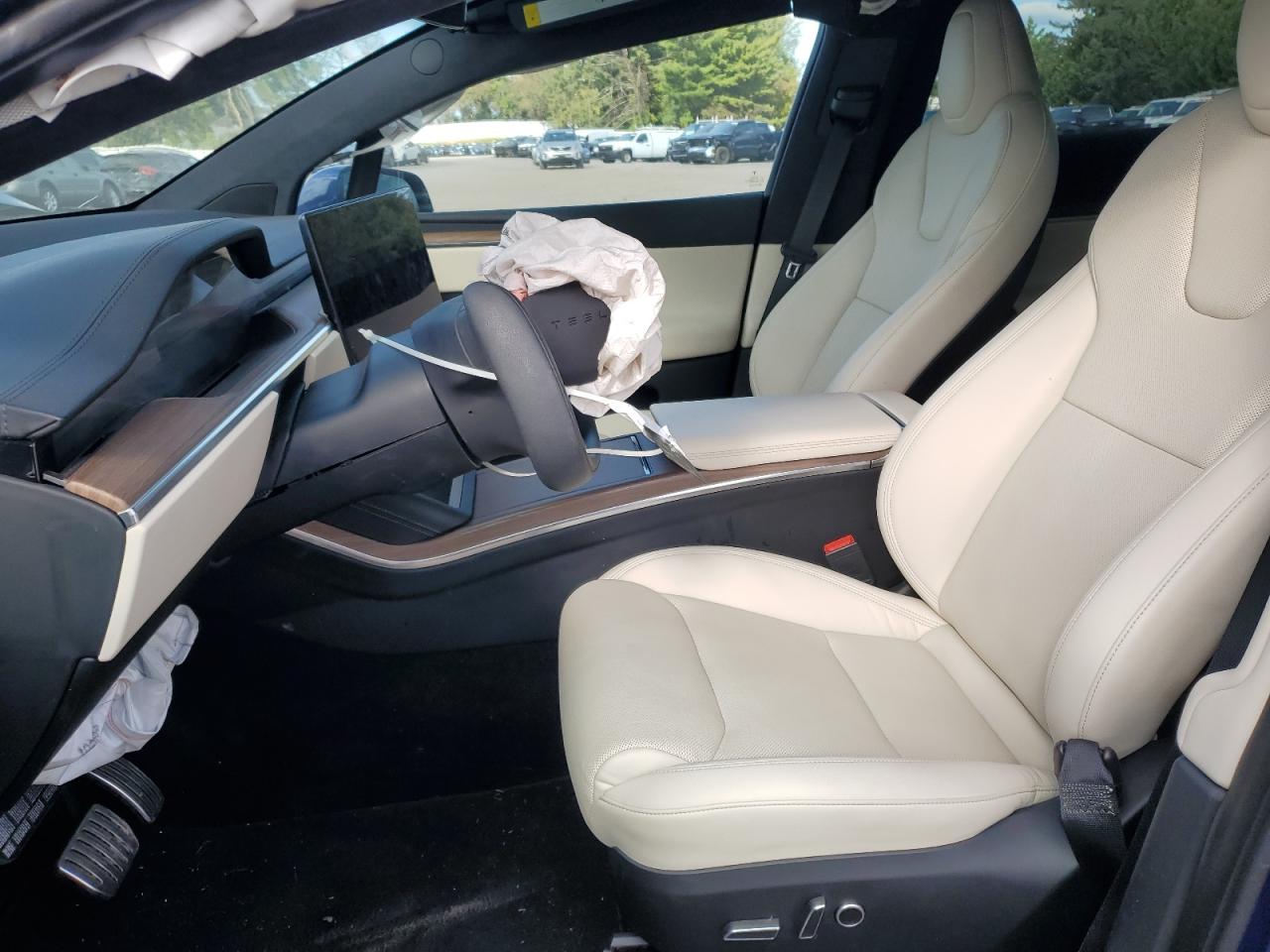 2022 TESLA MODEL X  VIN:7SAXCAE54NF351943