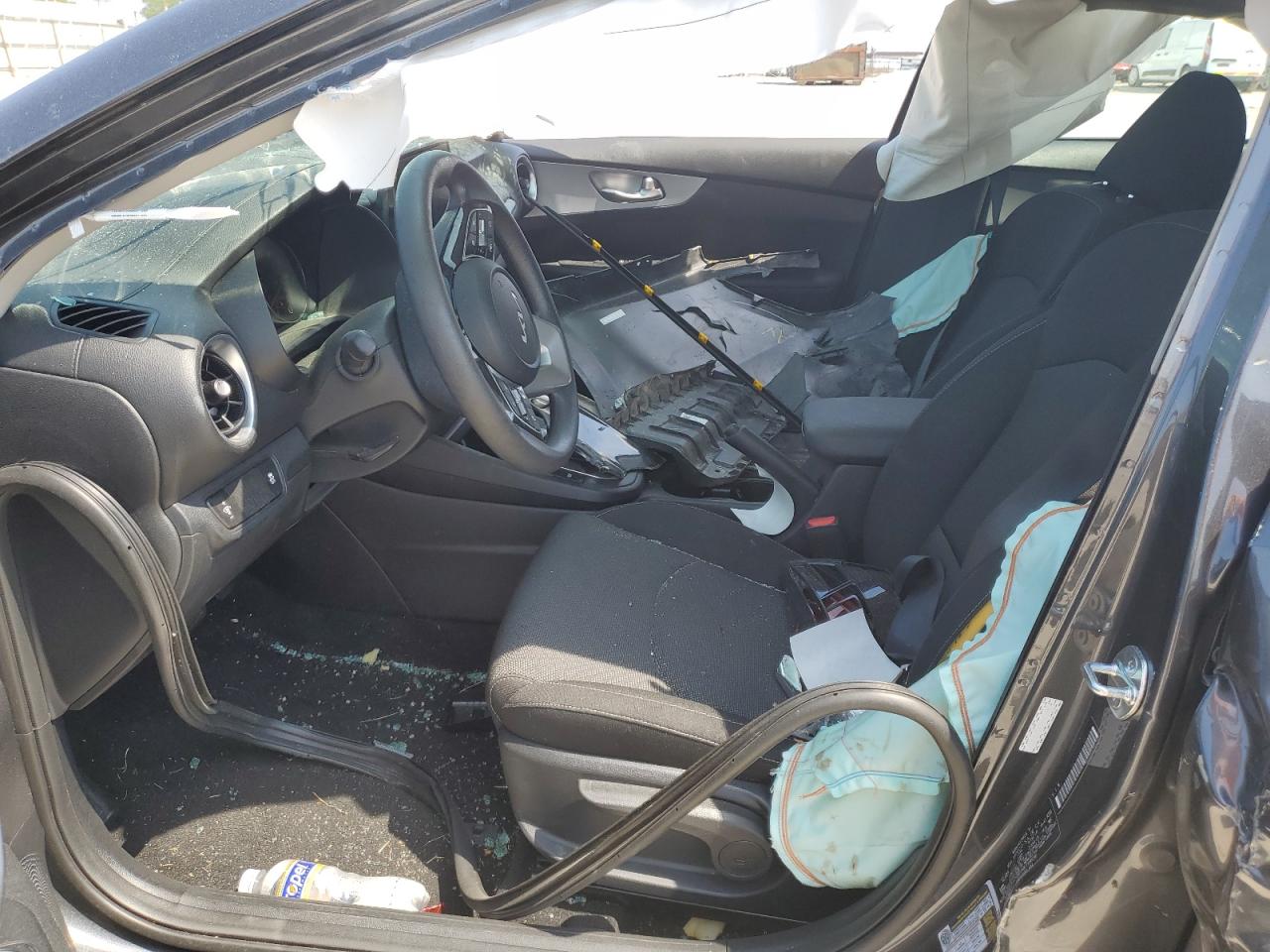 2024 KIA FORTE LX VIN:3KPF24AD5RE739690